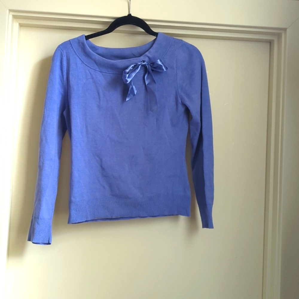 Periwinkle sweater with bow neck vintage